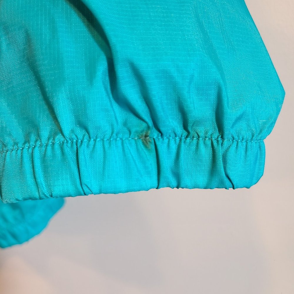 North Face Jacket Packable Flyweight Hoodie Womens Medium Nylon - Picture 9 of 10
